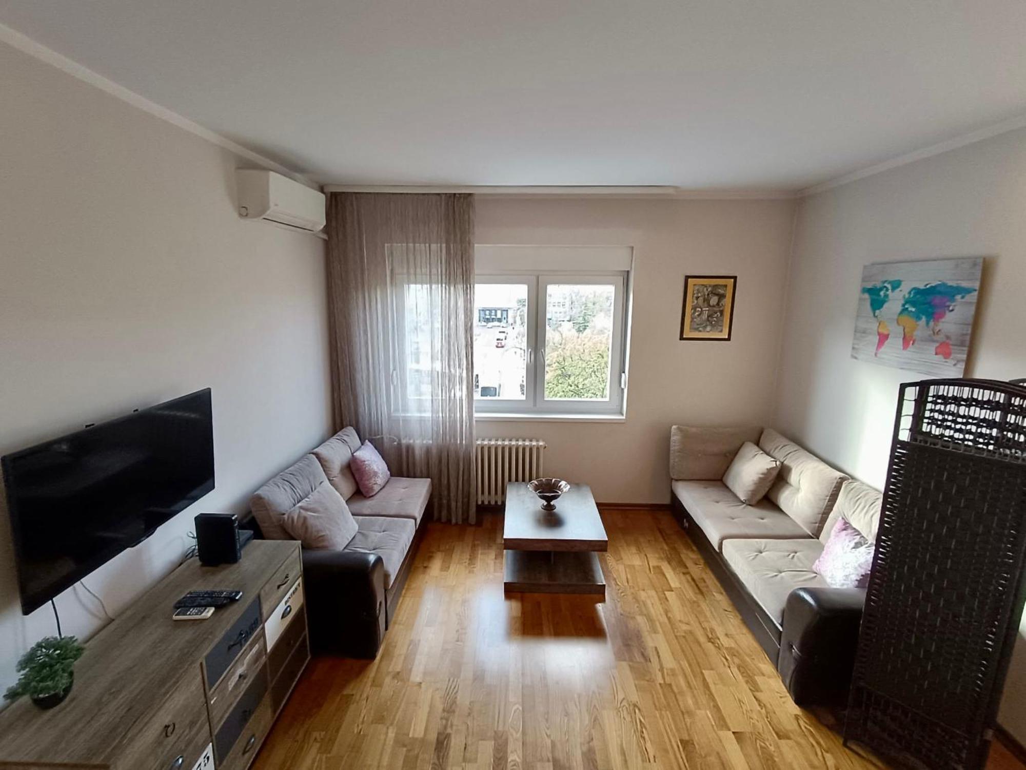 Central City Apartments เบลเกรด ภายนอก รูปภาพ